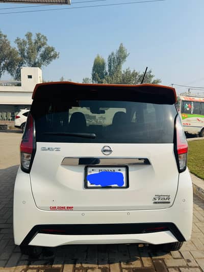 nissan dayz high way star s hybrid