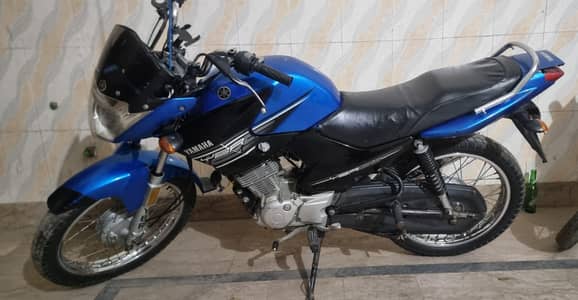 YBR 125cc 2015
