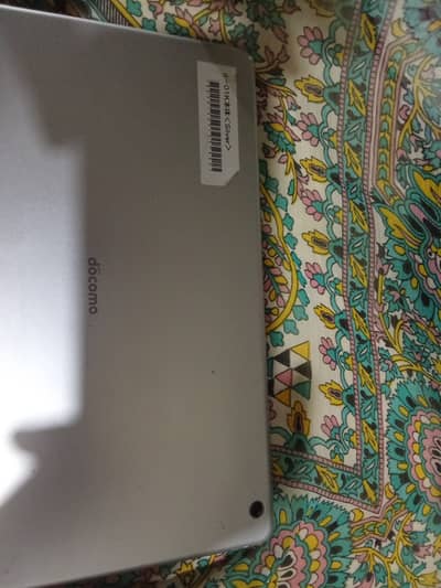 10inch 3/32 type c jack fast charging supported Harmon kardon speaker