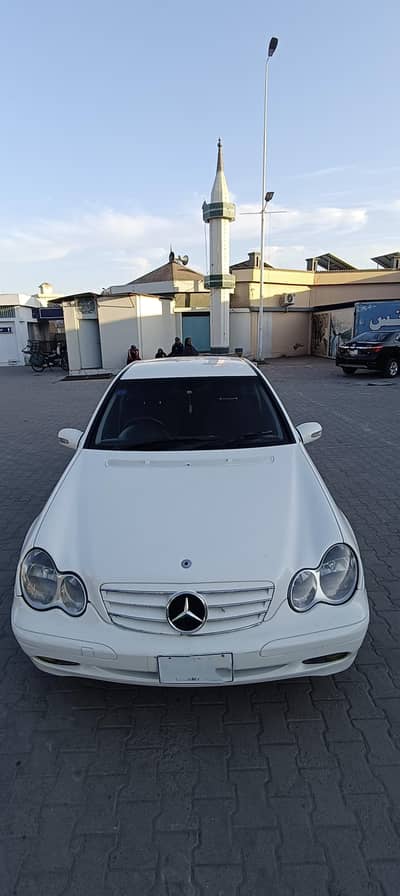 Mercedes Benz c180 luxury sedan