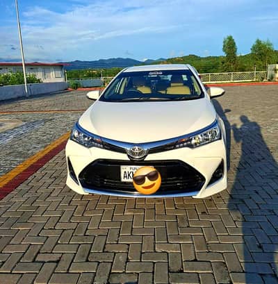 Toyota Corolla Altis 2022 super white