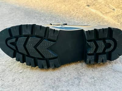 imported orginal brand new shoes for sale