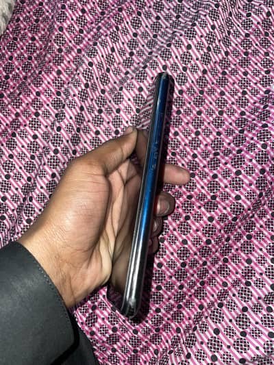 Vivo y11 10/9 condition