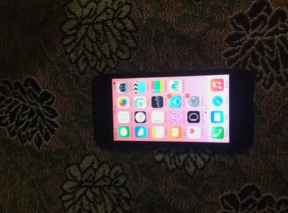 camras out class gaming k leay bahtrern  black color only mobaile ha