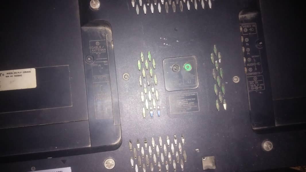 Sony & sharp led 32inch 4