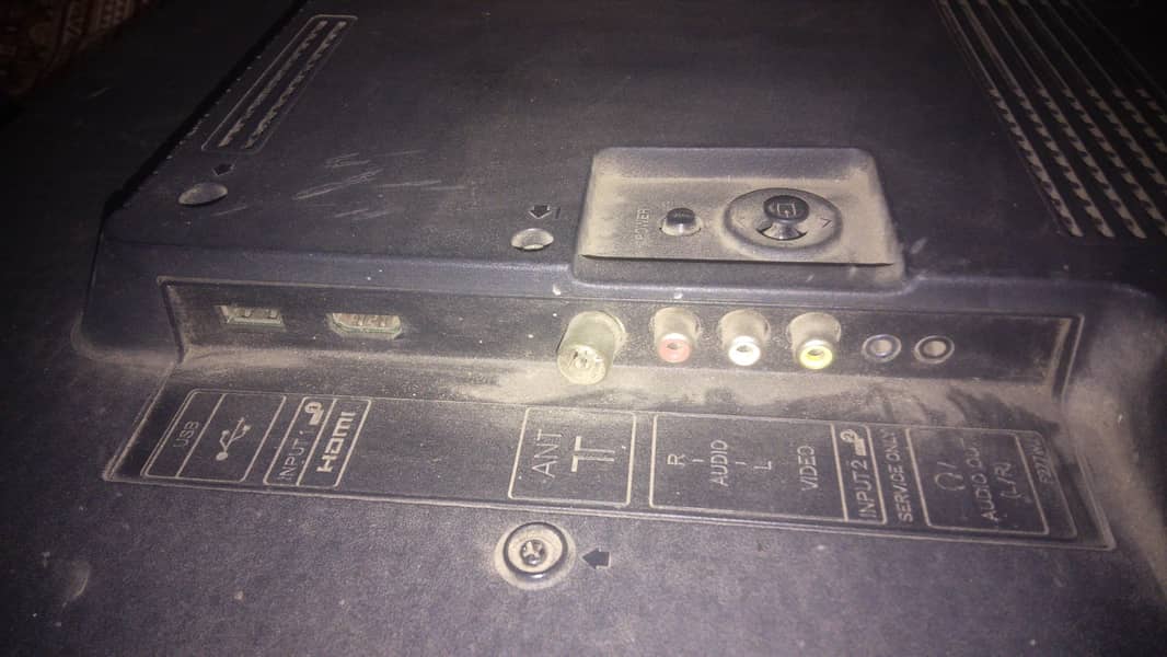 Sony & sharp led 32inch 7