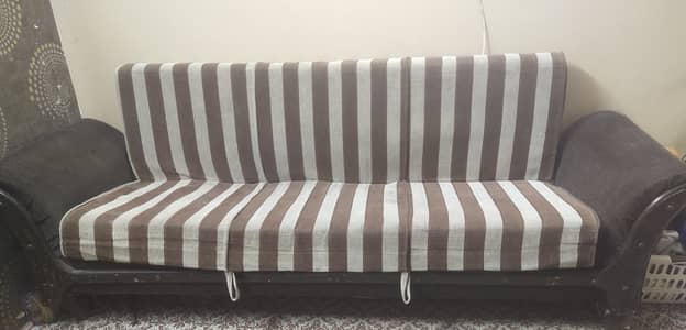 3 siting Sofa cumbed