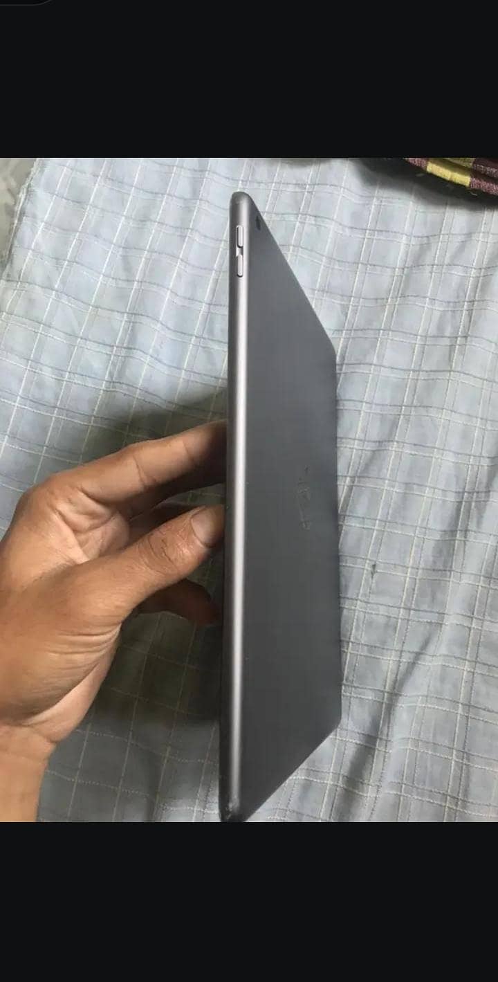 IPAD 9TH GENERATION 4