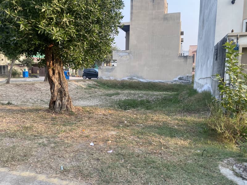 Corner 7 marla plot 2