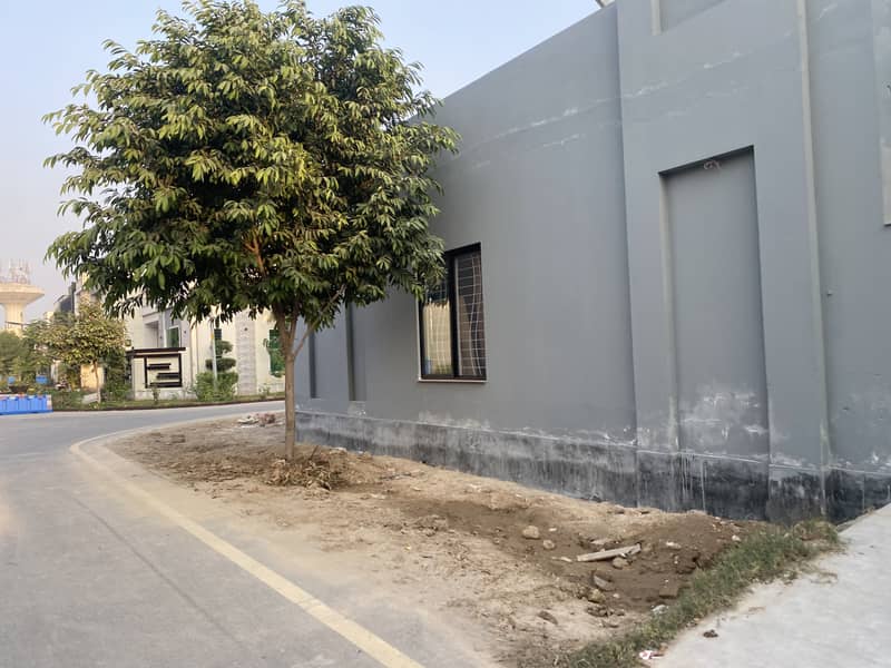 Corner 7 marla plot 3