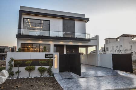 10 MARLA ELEGANT AND FULLY MAINTAINED SUPER HOT LOCATED HOUSE IS AVAILABLE IN THE PHASE 7 BEST BLOCK OF DHA LAHORE.