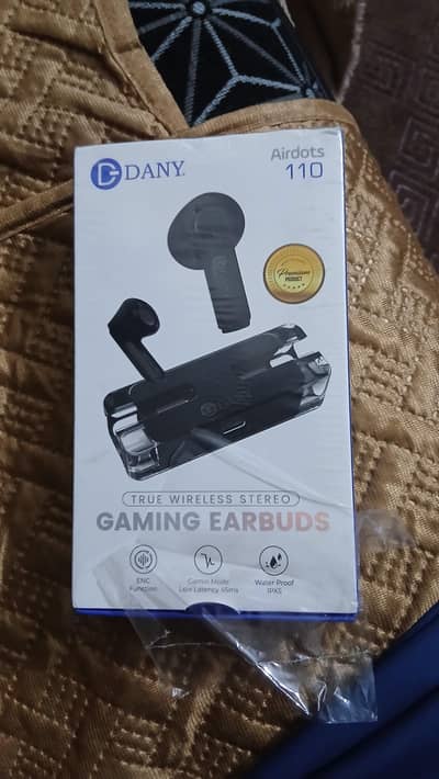 Dany Airbuds