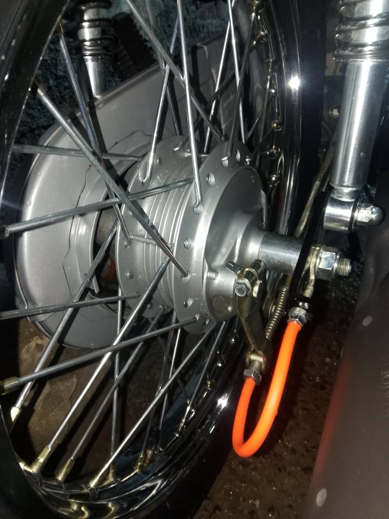 بالکل نیو ہیں چوک مانگا سے علی گڑھ سکول تک بچوں کو لے کر جانے کے لیے ت 1