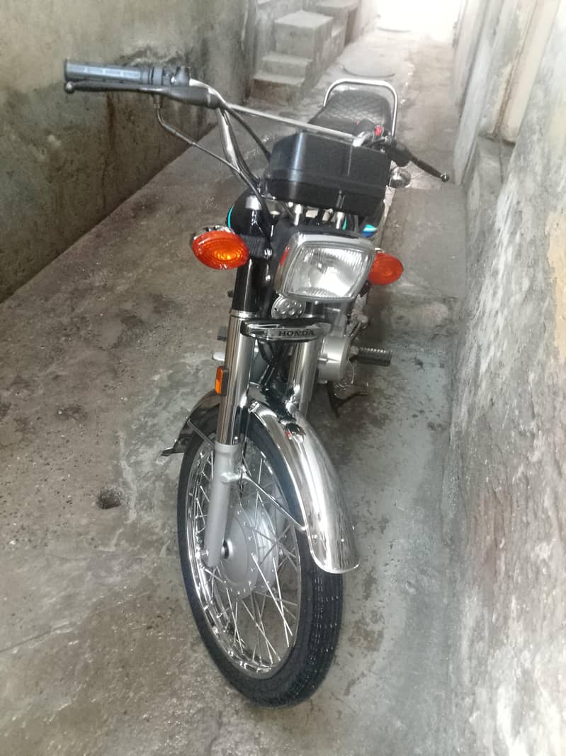 بالکل نیو ہیں چوک مانگا سے علی گڑھ سکول تک بچوں کو لے کر جانے کے لیے ت 2