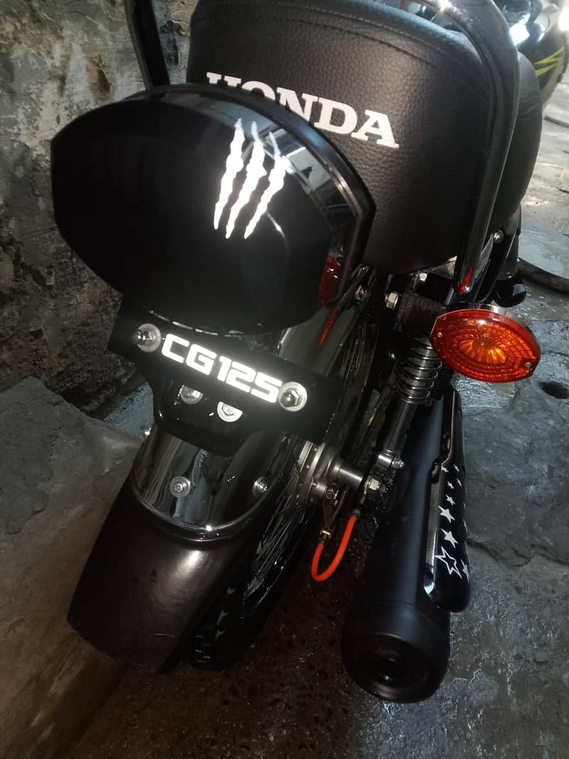 بالکل نیو ہیں چوک مانگا سے علی گڑھ سکول تک بچوں کو لے کر جانے کے لیے ت 4