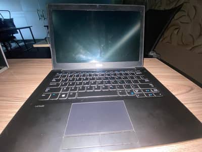 Dell Latitude 7820