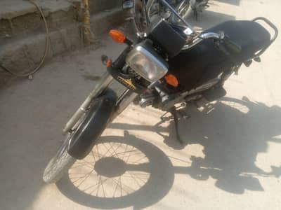 Unique bike 70cc all documents complete