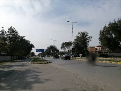 Near to Mosque 1 Kanal Residential Plot In Lahore Is Available For sale