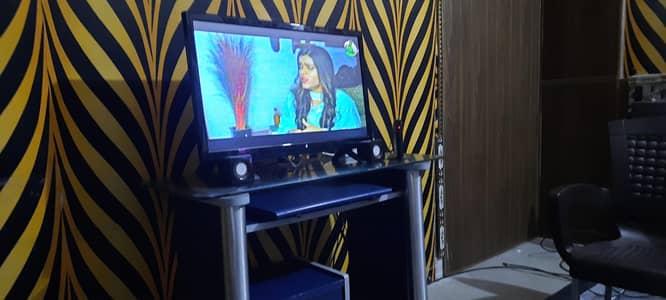 LED TV 27 INCH 2K 60 HRZ FOR SALE