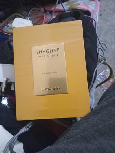 SGAGHAF VANILLA TOFFEEE SWISS ARABIAN ORIGNAL PACk hai bar code bhi ha