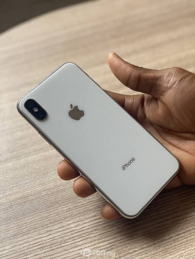 iPhone X Factory Unlock