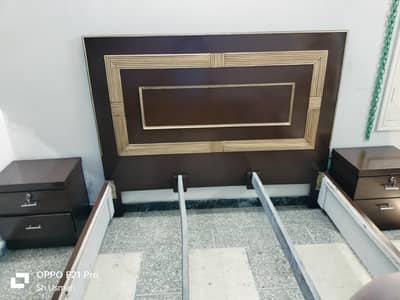 King Size Bed & Side Tables