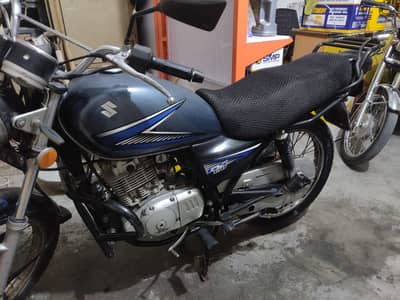 Suzuki GS150 2014