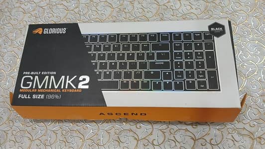 glorious gmmk2 96% keyboard (box open)