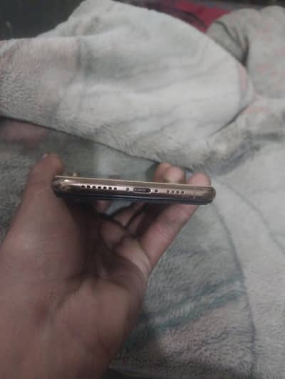 I phone xs max factory unlock 256gb