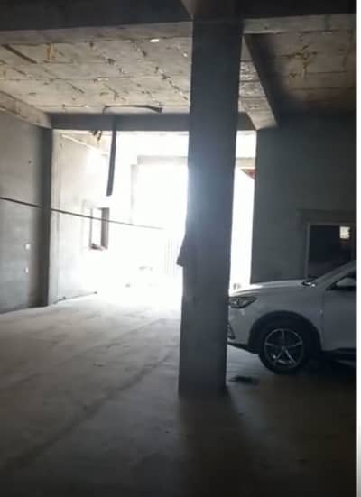 1 Kanal 3500 SQ FEET Single Storey Warehouse For Sale