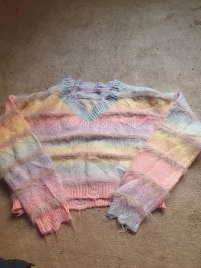 woolen Rainbow Top 
