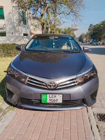 Toyota Corolla GLI 2014  total genuine condition urgent sale