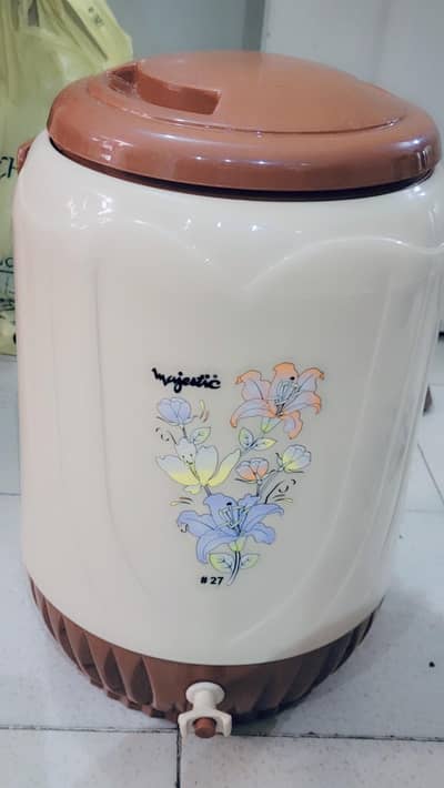 water cooler Majestic 30 liter best hot and cool