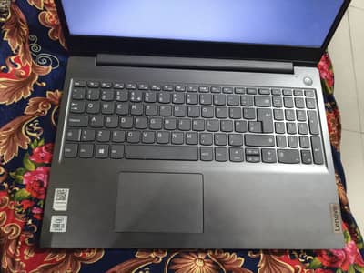 Lenovo v15 G1