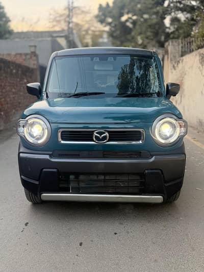 Mazda flair Crossover (Hustler)