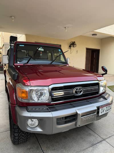 Toyota Land Cruiser 2014