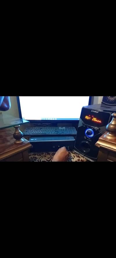 HP computer core i5 second generation 4 gb ram 350 gb room