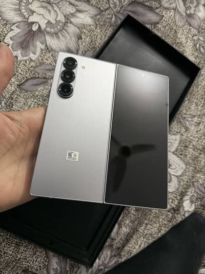 Samsung galaxy Z Fold 6