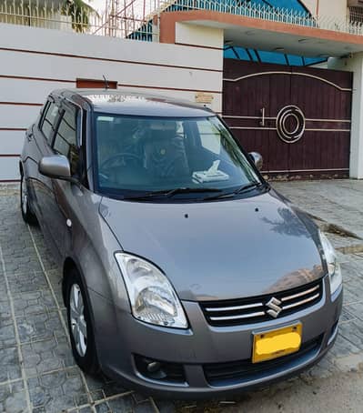 Suzuki Swift 1.3 DLX Model 2015