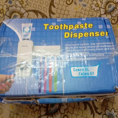 toothpaste Dispenser  new h