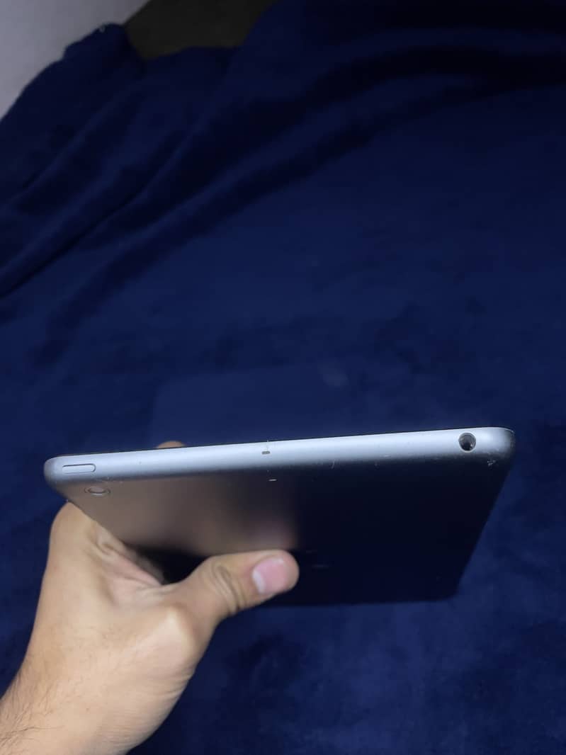 iPad mini 2 4