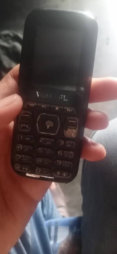 no charger no box only one piece