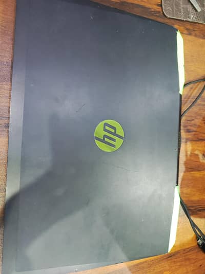 Hp Pavilion 15 GTX 1650 (1TB HHD, 256gb NvMe , 8GB Ram)