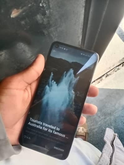 condition 10 out of 10.8gb ram 128gb memory