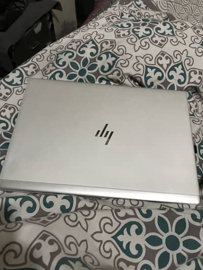 Hp elitebook 840 G5.8/256