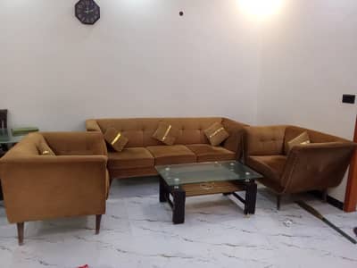 sofa set condition new