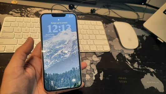 Apple iPhone 13 - 256GB - 84%