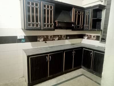 7marla ground+besment floor house available for rent with boring