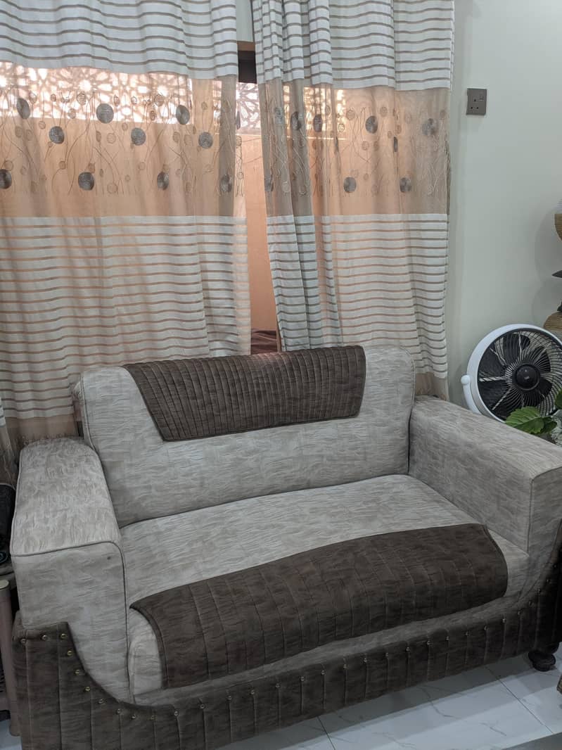 2 Seater Sofa 0