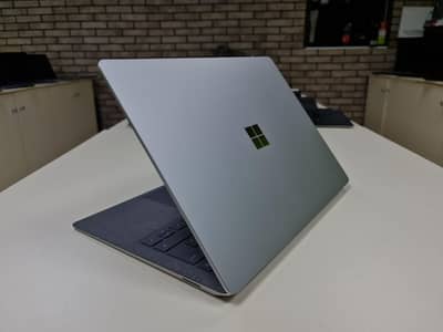 Microsoft Surface Laptop 3  | core i5 10th generation | 4k 8k support
